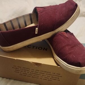 TOMS Maroon Canvas Slip-Ons